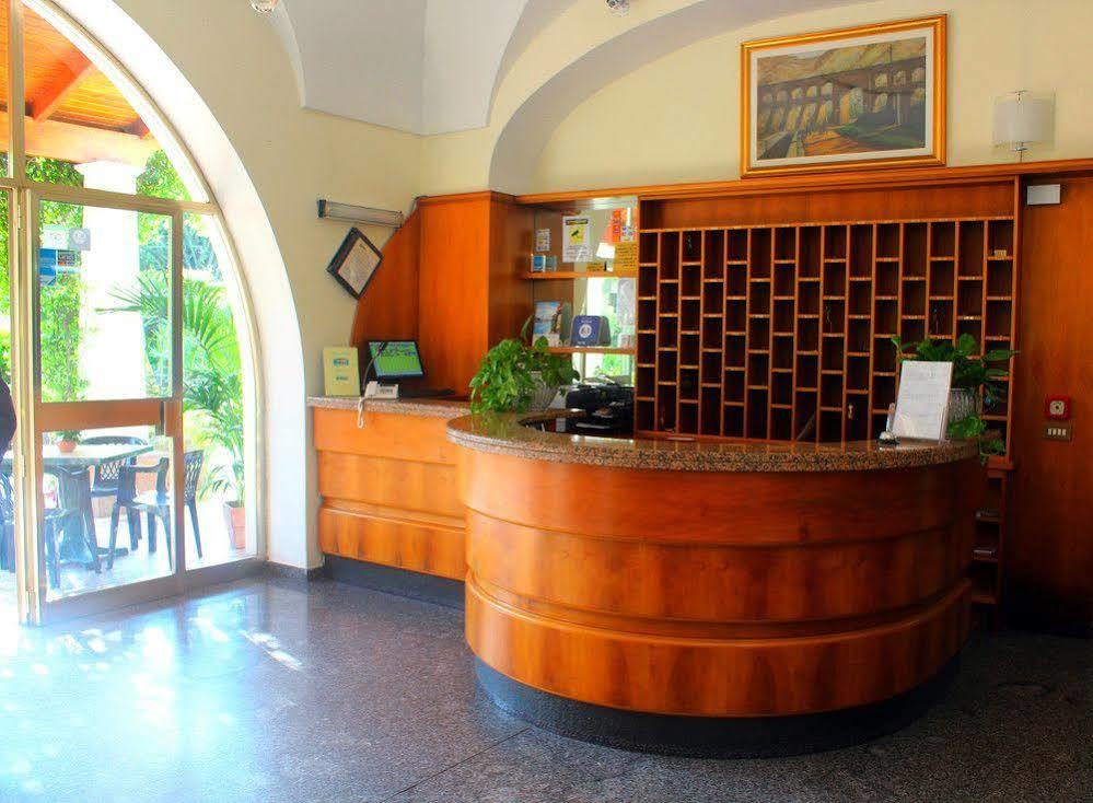 Hotel Pineta Ischia Kültér fotó